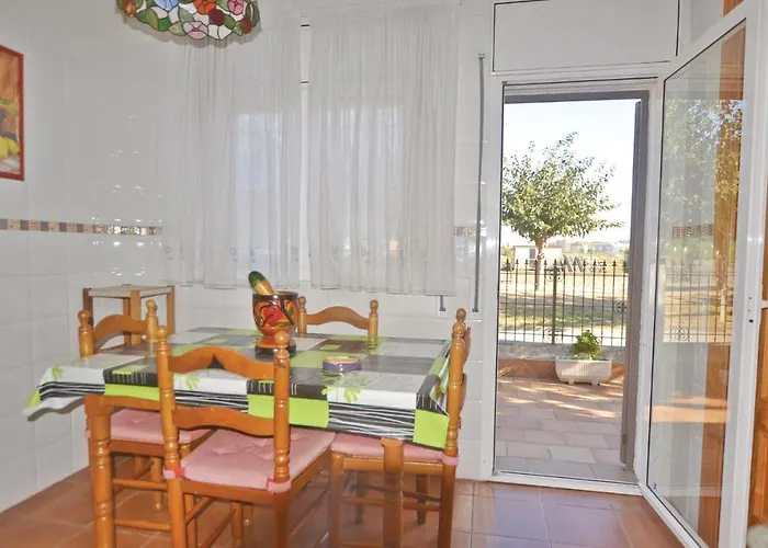 7 Bedroom Lovely In Hébergement de vacances